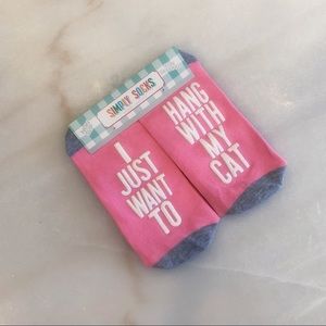 🌺 Simply Southern Fun Saying Simply Socks - Cat
